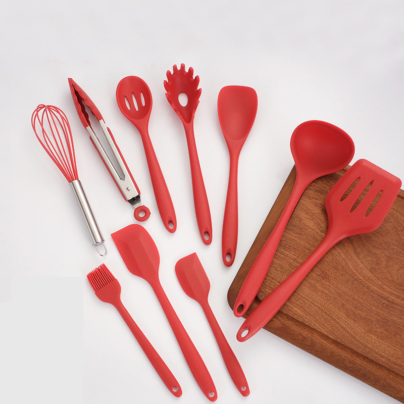 10 utensils set