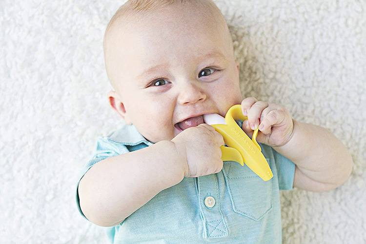 pisang baby teether